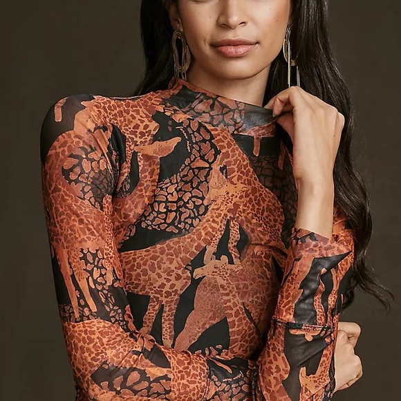 Women's Long Sleeve Farm Rio Animal Print Top - Picture 2 of 3